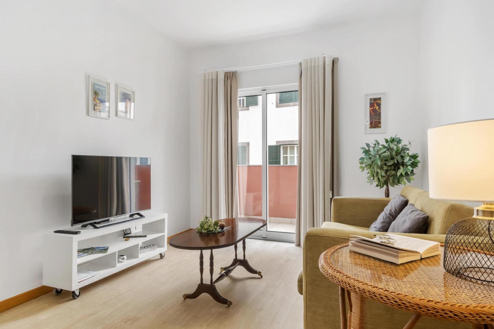 Ribeira Das Casas Apartments By Madeira Sun Travel Фуншал Екстериор снимка